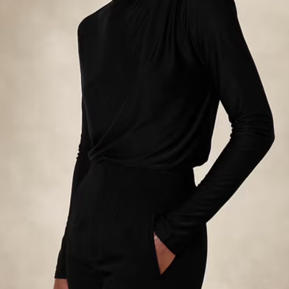 Banana Republic Pleated Shoulder Blouse